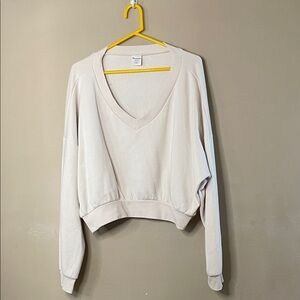 No Boundaries Cropped V Neck Sweatshirt Womens SZ XXL